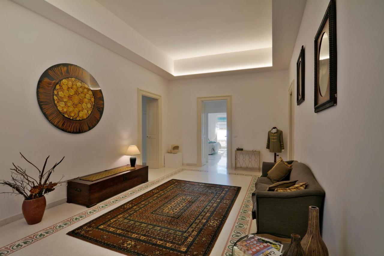 Palazzo Rollo Bed & Breakfast Lecce Eksteriør bilde