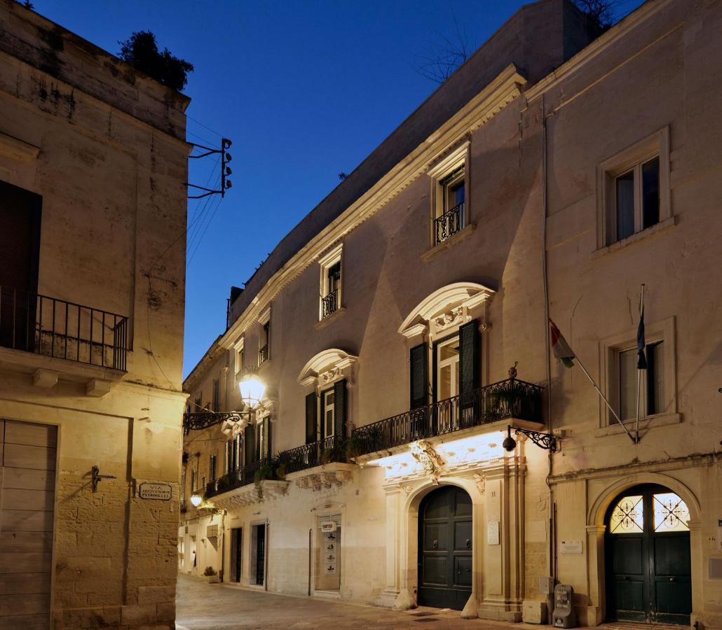 Palazzo Rollo Bed & Breakfast Lecce Eksteriør bilde