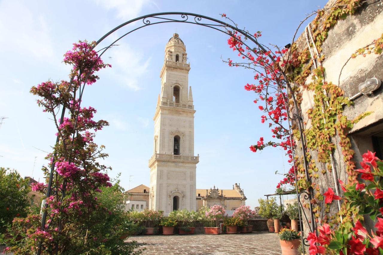 Palazzo Rollo Bed & Breakfast Lecce Eksteriør bilde